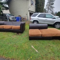 Free Sectional