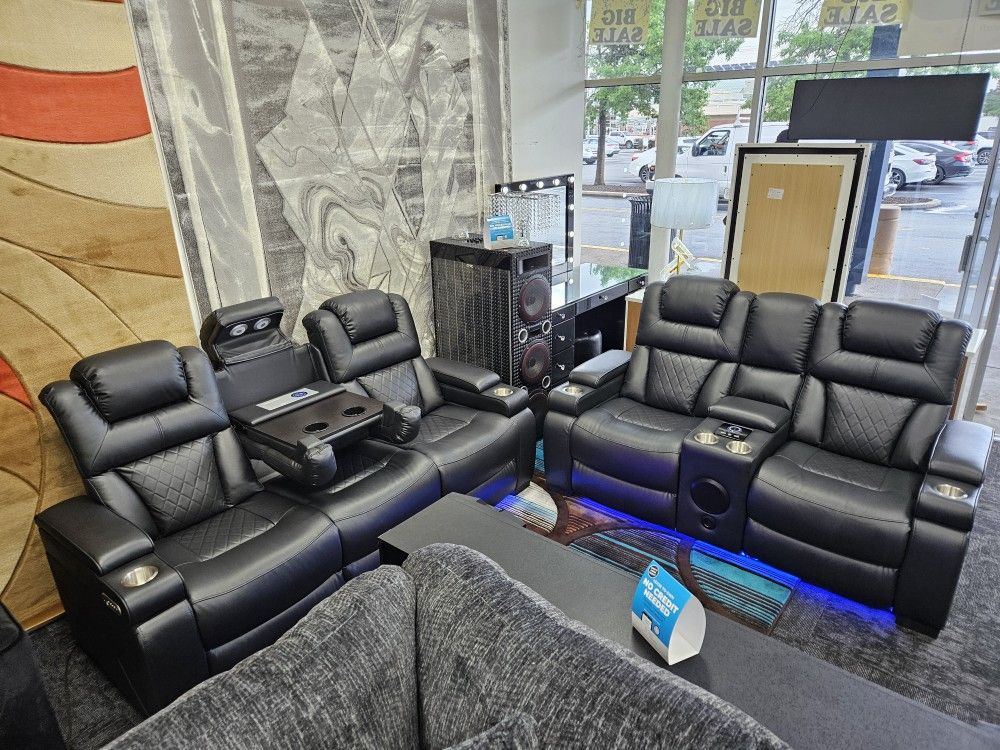 Top Quality Electric Bluetooth Speaker LED Lighted Reclining Sofa And Loveseat With Wireless Charging