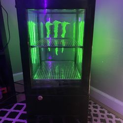 Mini Fridge 