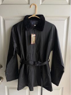 NEW Women’s rain jacket