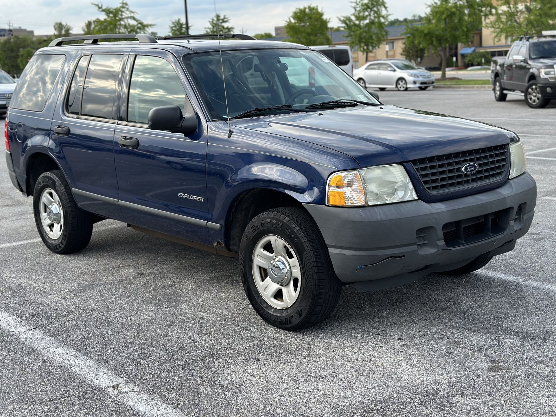 2004 Ford Explorer