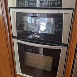 27" Wall oven Microwave Combo WHIRLPOOL 