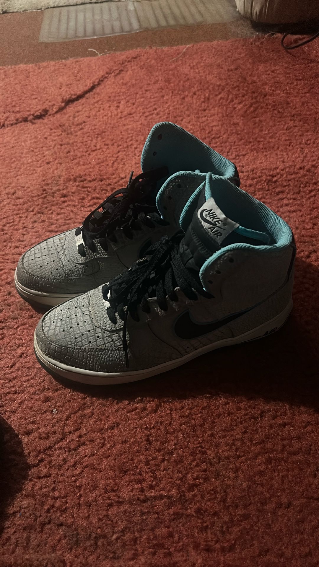 High Top Air Force Ones (2009)