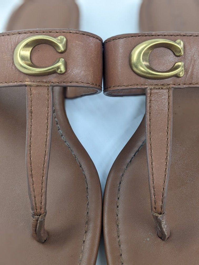 COACH Sandles Size 6 $60