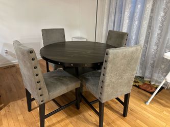 Dining chairs set of 4