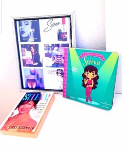 Selena Quintanilla Memorabilia Books Lot x 3