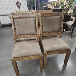 Chairs Set Of 4 We are located at 2811 East Bell road. Another Time Around Furniture.
