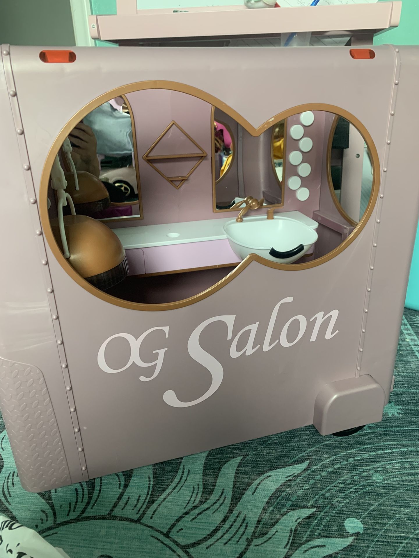 Our Generation Doll Hair Salon Play Set 