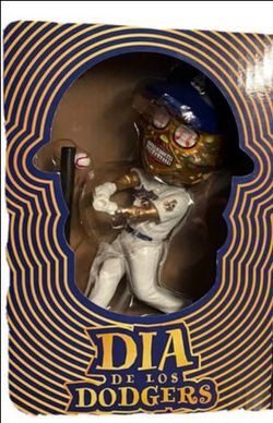 Dia de los Dodgers Bobblehead