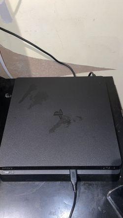 PS4 500gb slim model
