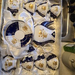 German Porcelain Tea Set –Blue & Gold 