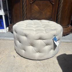 Inspired Home Tufted Cocktail Ottoman NWT