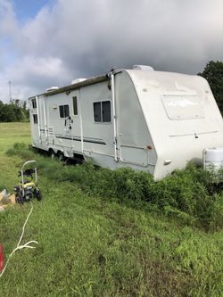 Rv Power Washing And Repair