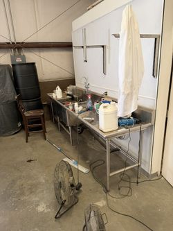 10’ Stainless Steel Commercial Work Table with Built-In Sink – Heavy Duty