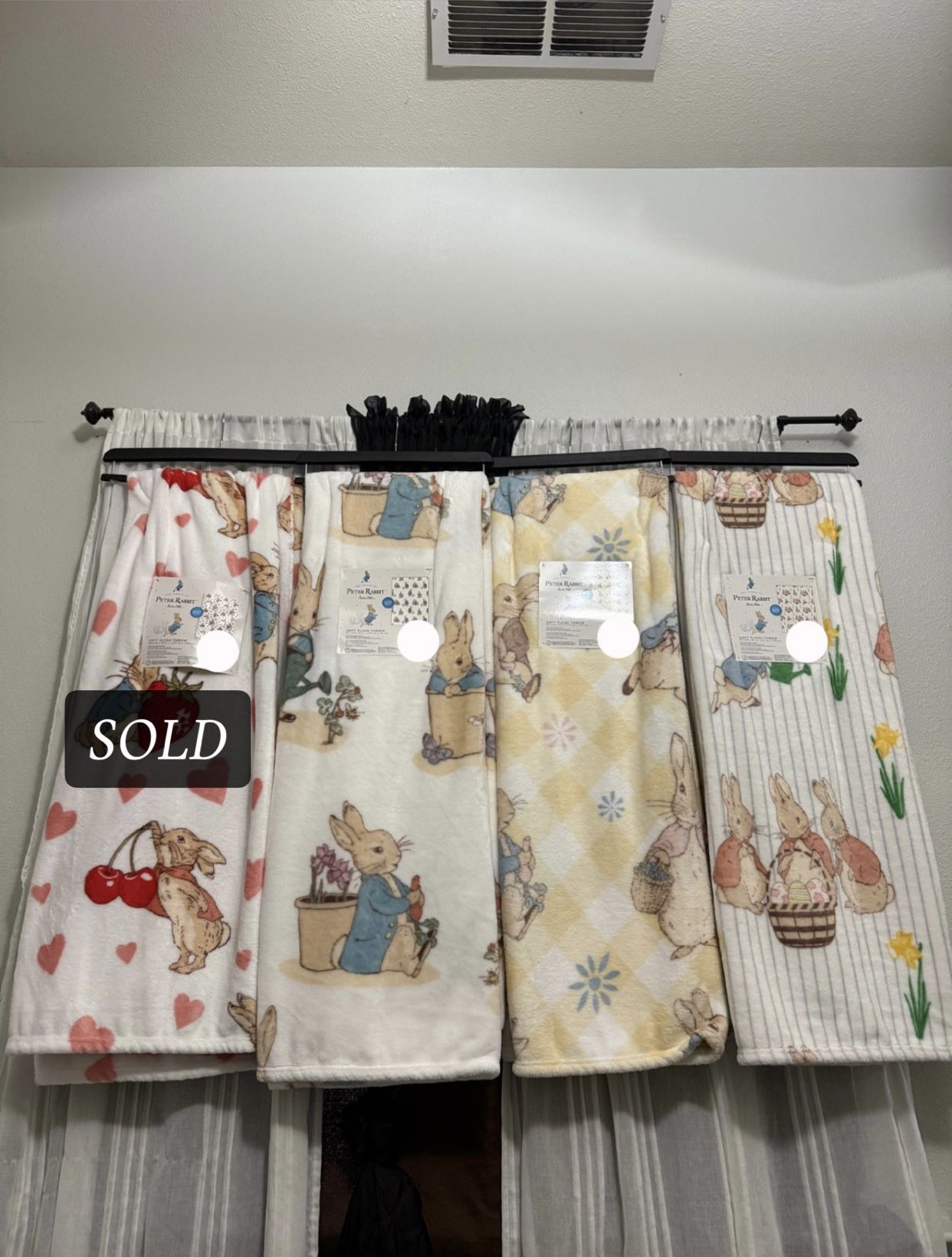 Peter Rabbit Easter throw blankets 50inx70in