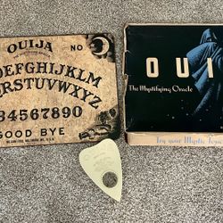 Vintage Ouija Board With Original Box 