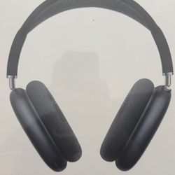 black Airpods max