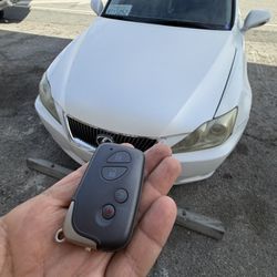 Llaves De Autos / Car Keys And Remotes 