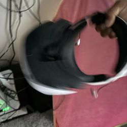 Selling PS VR2