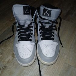 Air Jordan Light Smoke 1s