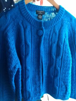 Sweater fits L/XL