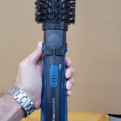 InfinitiPRO by Conair Hot Air Rotating Styler.