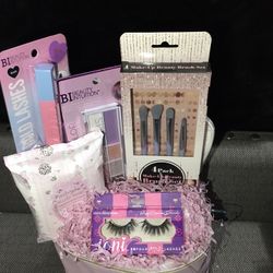 Mothers Day Makeup Bag Basket 