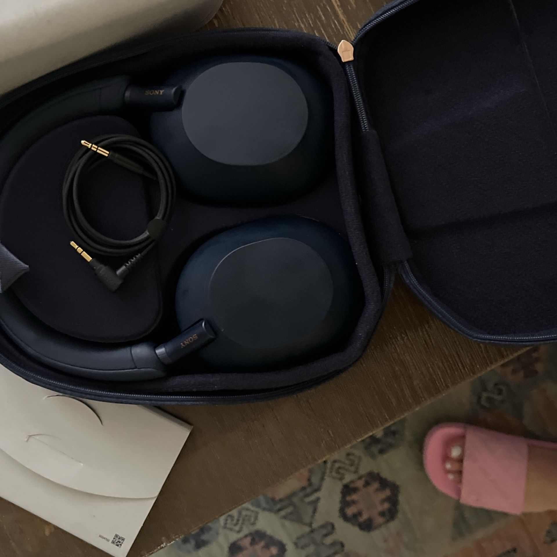 Sony WH1000x Series Headphones