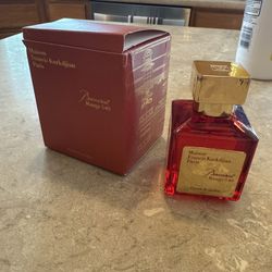 Baccarat Rogue 540 Cologne 