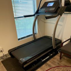 NORDICTRACK X11I ( LIKE NEW & DELIVERY AVAILABLE TODAY)