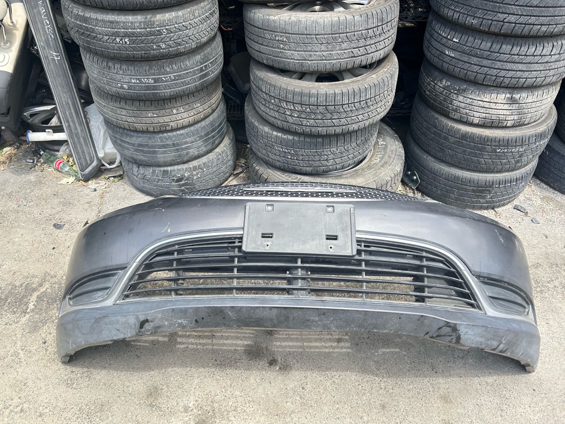 2015-2018 Chrysler 200 front bumper