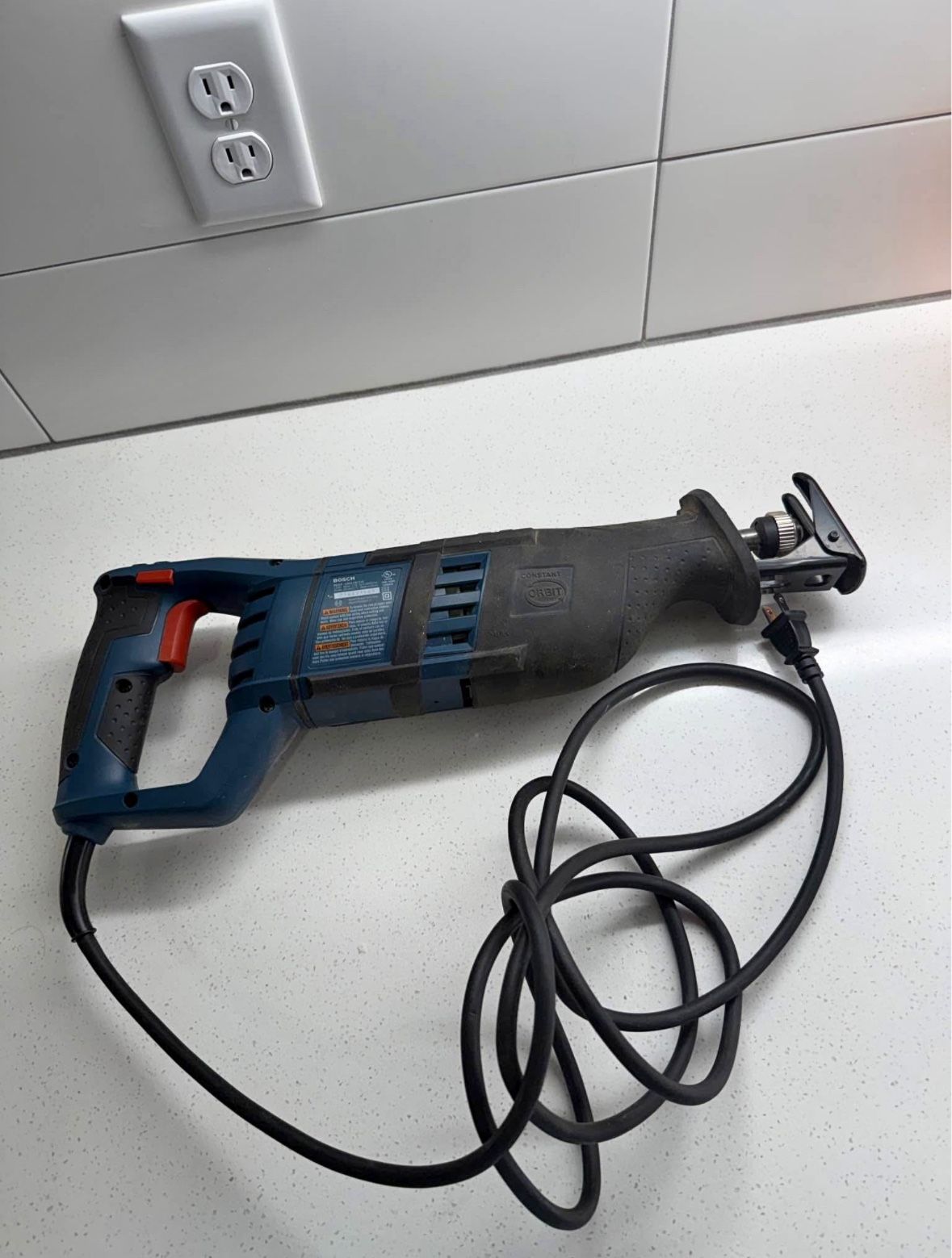 BOSCH RS325 12A Corded Electric Reciprocating Saw in Carpenters Bag c-x