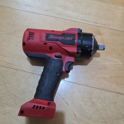 18volt snap on 1/2 impact gun still under warranty