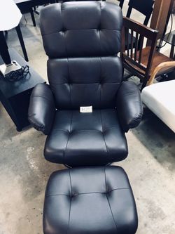 Recliner with foot stool