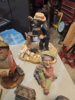 Photography statues