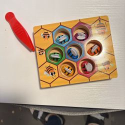 Montessori bee Fine Motor Toy