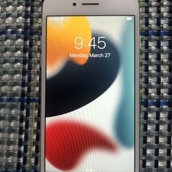 Apple iPhone 7 128GB Unlocked For Any Carrier Like New!