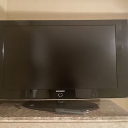 Samsung 46” Tv 