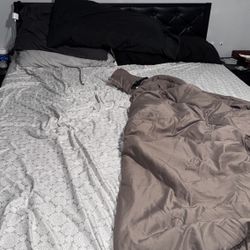 Beds With Frames As Well