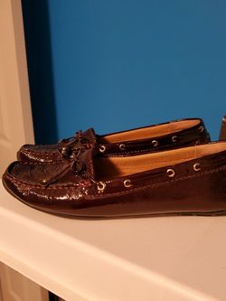 Ladies Clarks Size 7.5