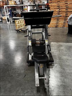 Tuff Stuff Plate Loaded Leg Press