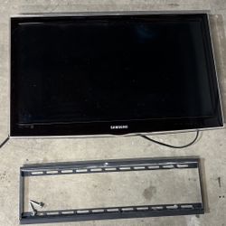 32” Samsung TV