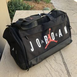 New Nike Jordan Velocity Duffel Duffle Bag Backpack Gym Black 62.5L