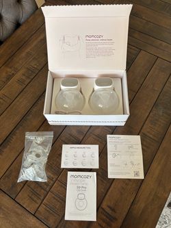Momcozy S9 Pro Wearable Breat Pump (Never used)