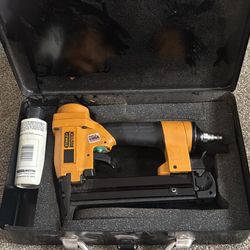 Bostitch Finish Stapler