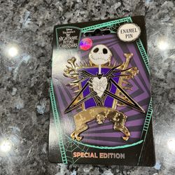 Disney Collectible Large Enamel Pin Nightmare Before Christmas Gold Series.  Size 3 inches long.  Special Edition Very Limited only 200.  Brand new.  
