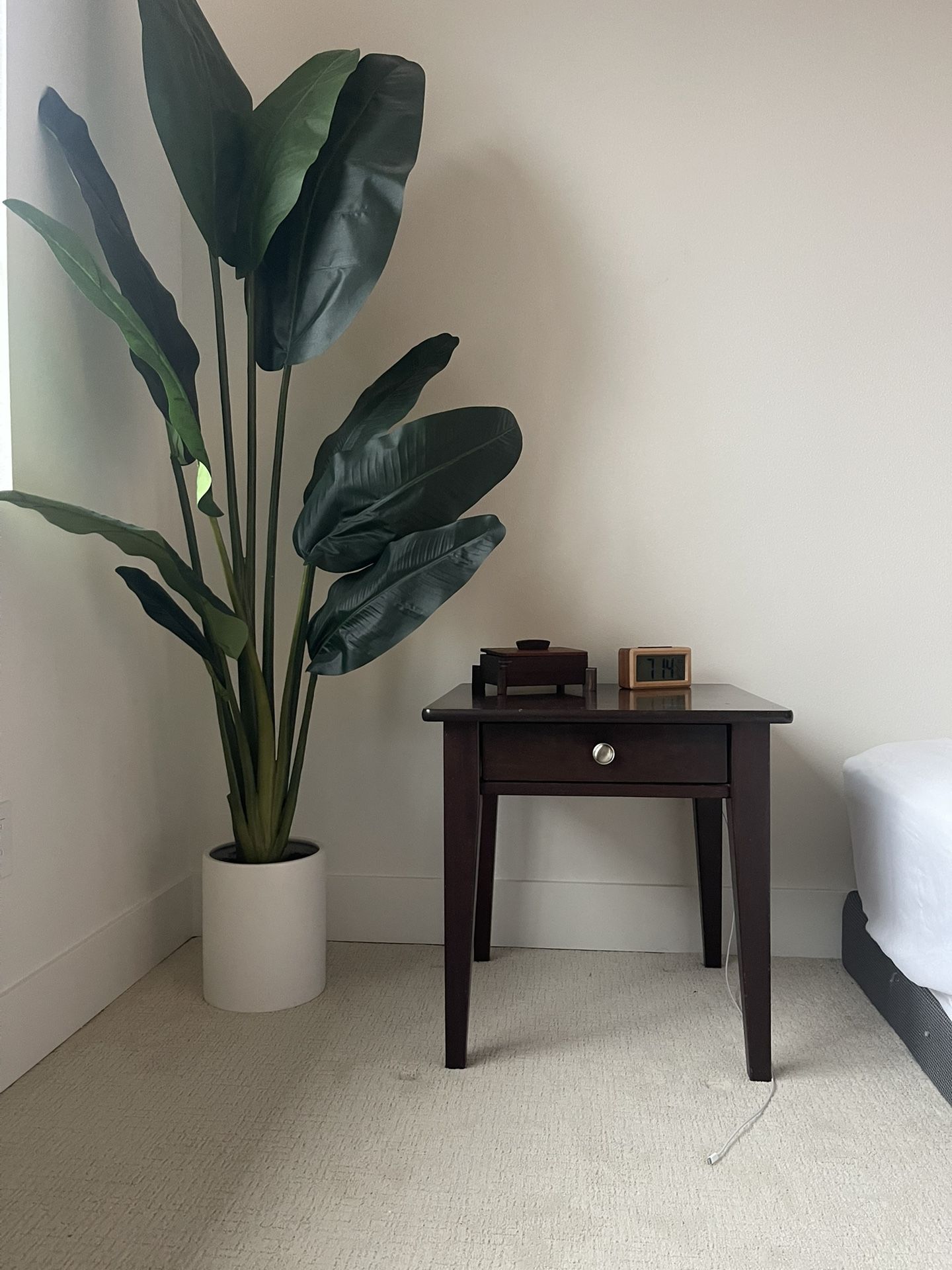 Mid Century Modern Dark Walnut Real Wood Bedroom Set - 2 Nightstands, 1 Dresser