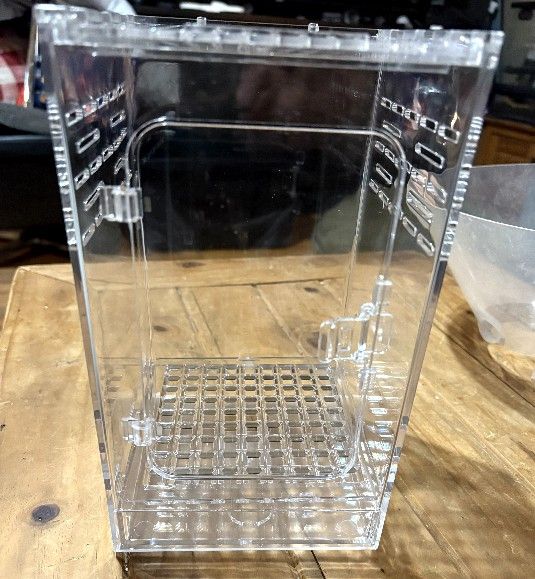 Reptile Breeding Box