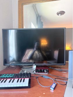 HP 32s FHD LED monitor