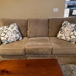 Brown 3-Seater Sofa Couch – Comfy & Clean, Includes Pillows!